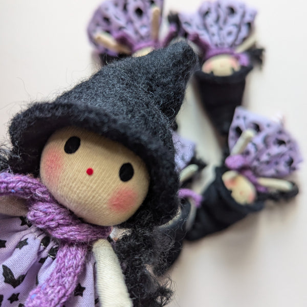 Tiny Witches - Blueberry