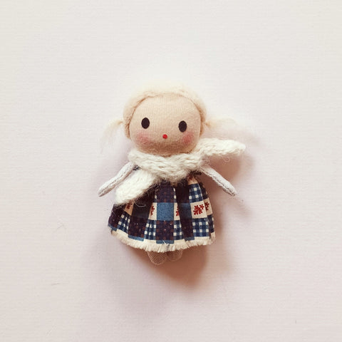 Weeny middle sister doll - blue checks