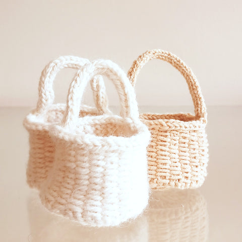 Tiny knitted basket