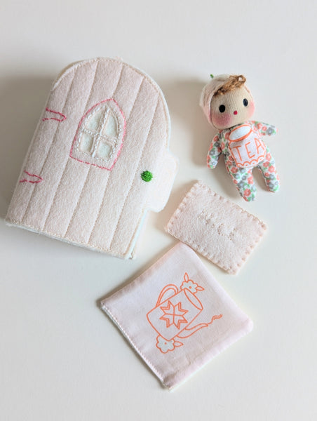 Tea Pixie Play set