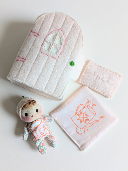 Tea Pixie Play set