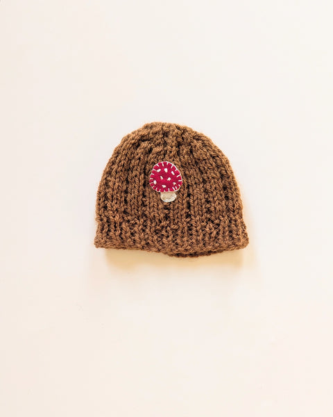 Mushroom motif hat