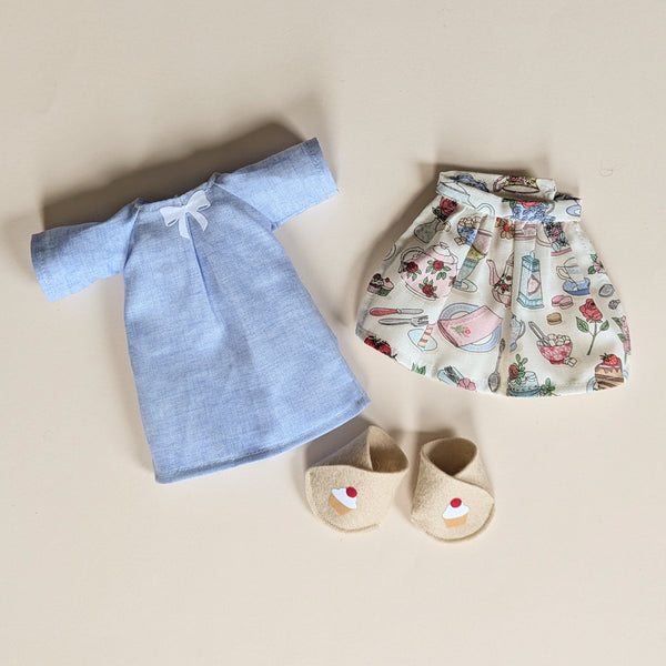 Doll Baking Outfit