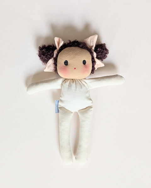 Maya - dress up doll - Brown Hair