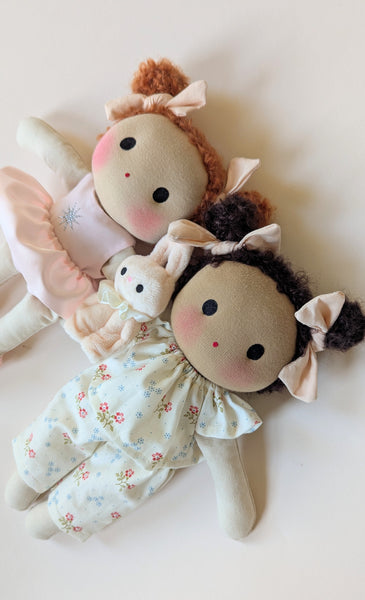 Maya - dress up doll - Brown Hair