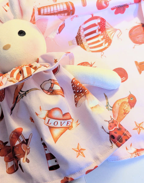 Ruffle neck 'Love print' dress