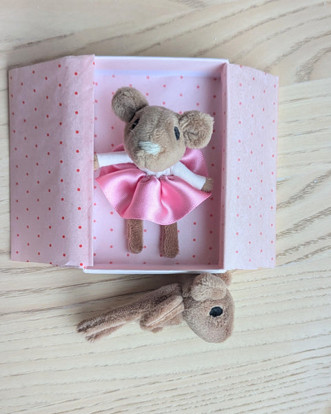 Tiny gift Box
