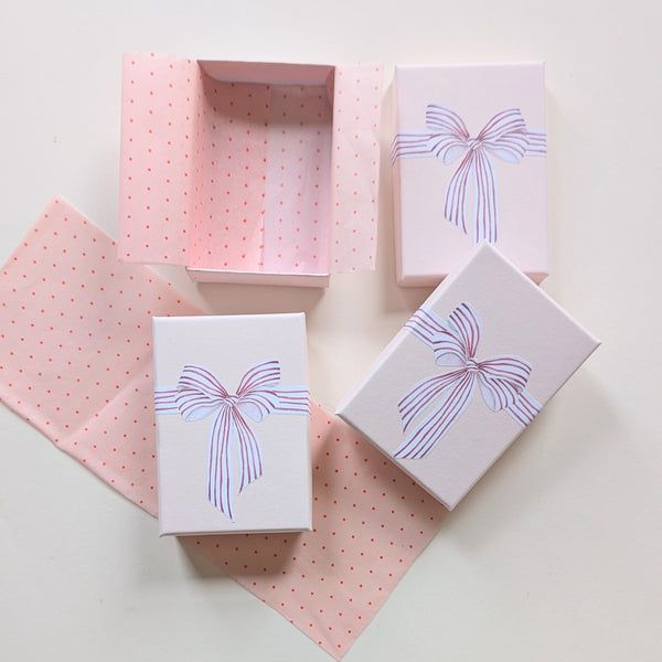 Tiny gift Box