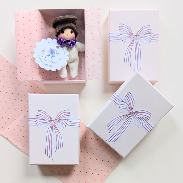 Tiny gift Box
