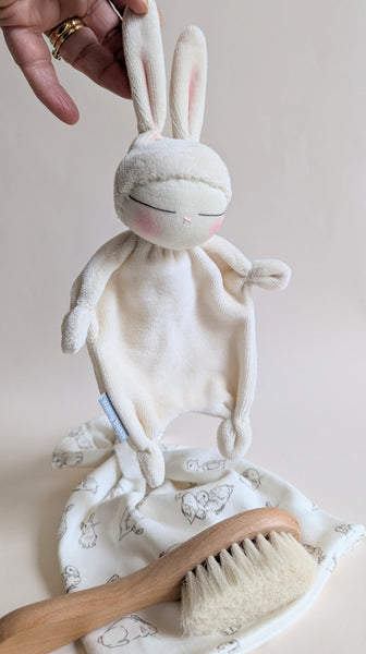 Organic bunny and brush set