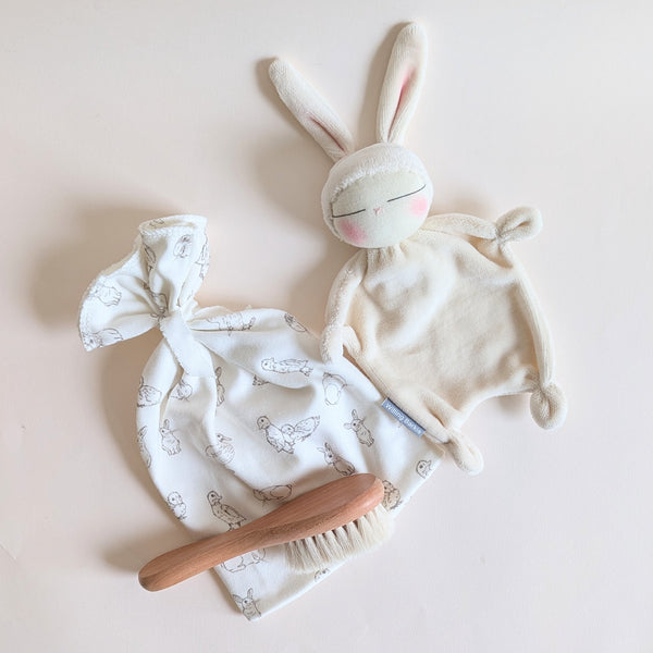 Organic bunny and brush set