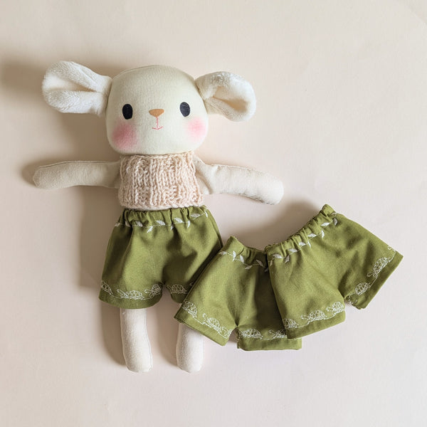 Embroidered 'tortoise' Gardening shorts