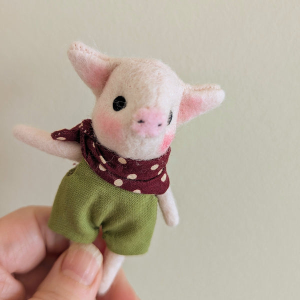 Tiny Piglets (2)